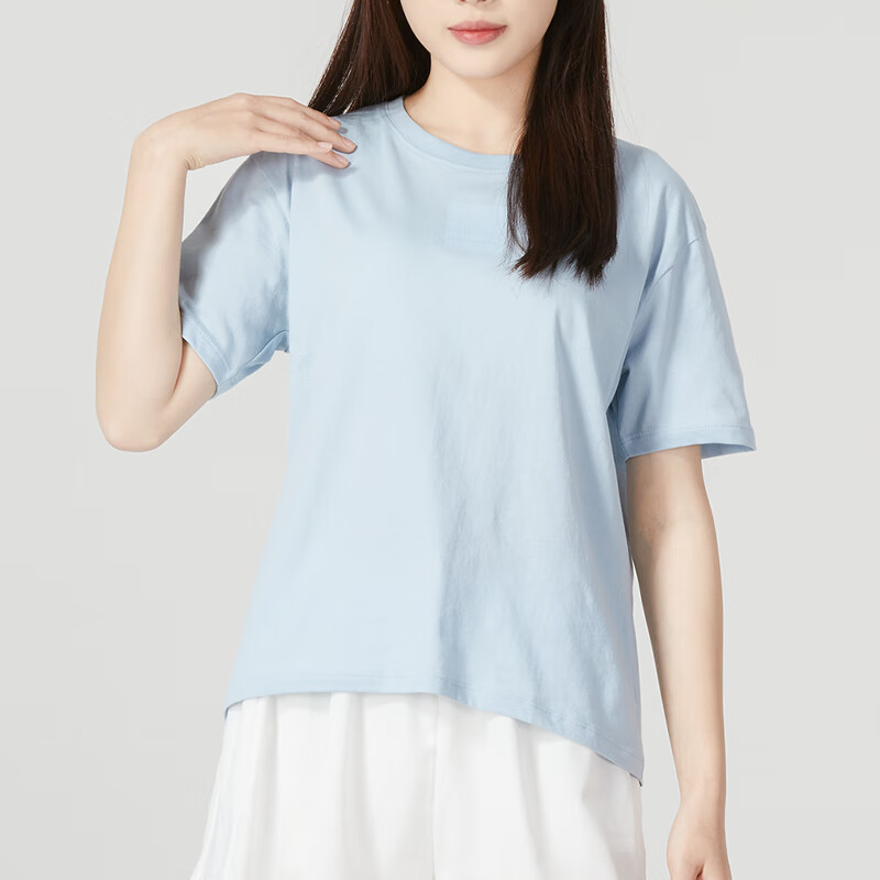 安德瑪女裝短袖 2023春季運動服健身訓(xùn)練潮流寬松透氣圓領(lǐng)半袖T恤衫 1376923-478