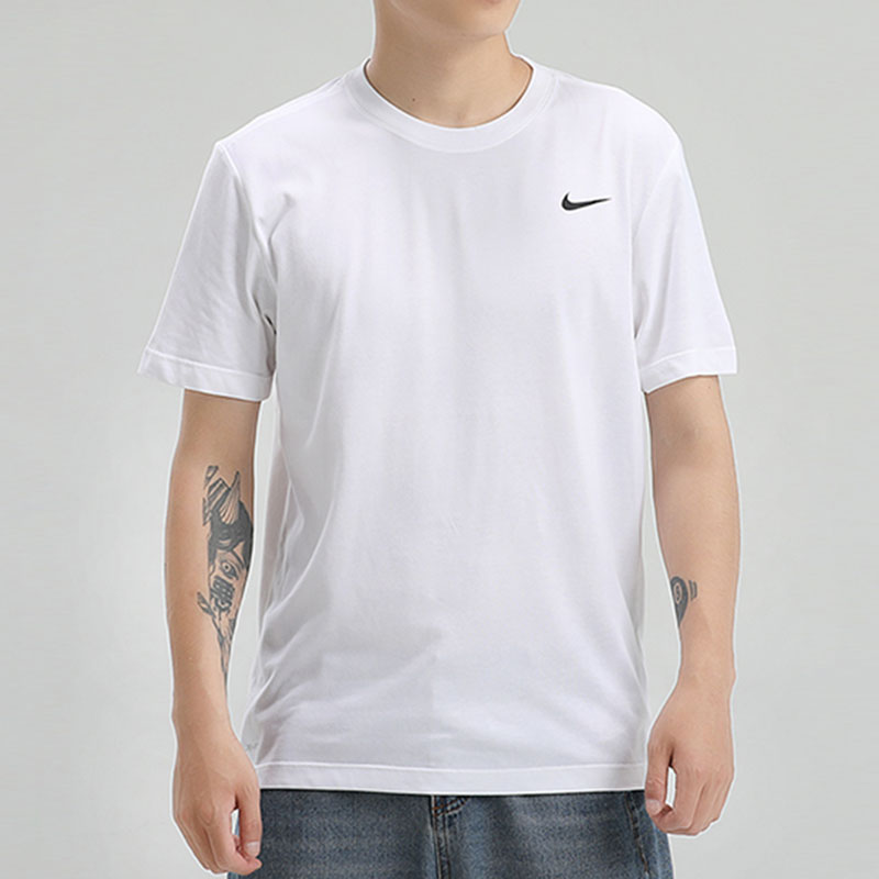 耐克男裝 運動服戶外時尚出行跑步訓(xùn)練透氣舒適潮流休閑圓領(lǐng)短袖T恤上衣 AR6030-100