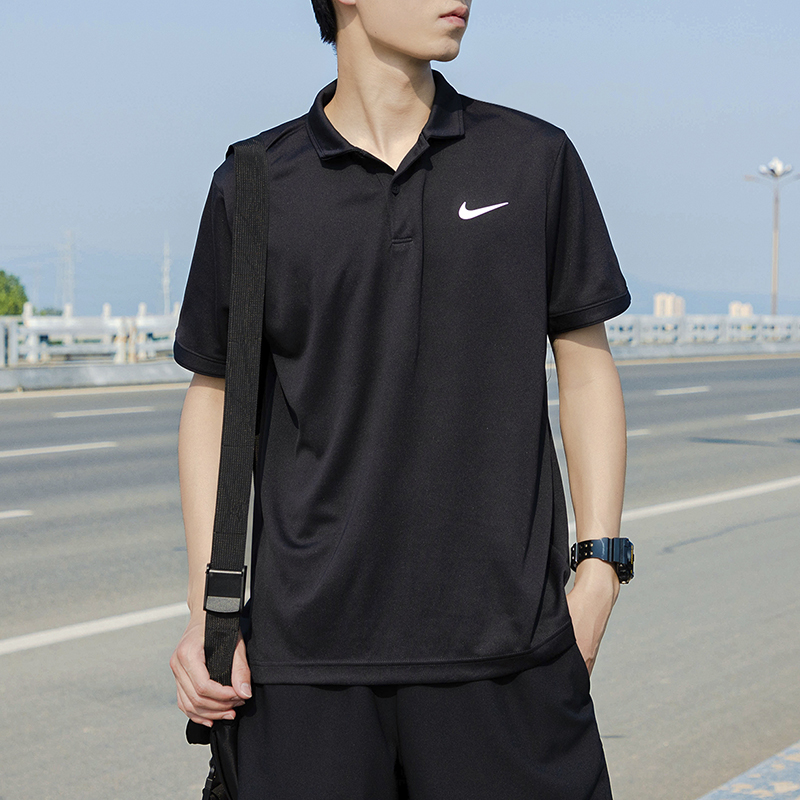 耐克男裝 運(yùn)動(dòng)服商務(wù)時(shí)尚潮服柔軟T恤翻領(lǐng)運(yùn)動(dòng)polo CW6851-010