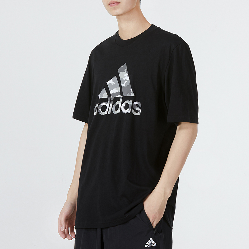 阿迪達斯  t恤男裝 運動服跑步健身休閑T恤寬松透氣上衣針織短袖 HE2370