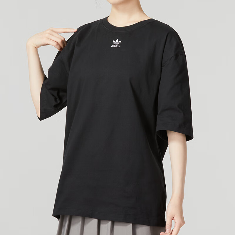 阿迪達(dá)斯三葉草女裝短袖運(yùn)動(dòng)服健身訓(xùn)練舒適半袖透氣圓領(lǐng)T恤 IA6464