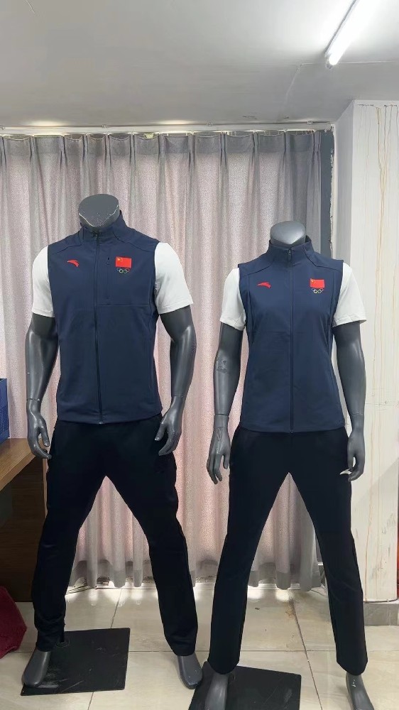 安踏馬甲贊助國家隊亞運休閑運動馬甲462340758-1